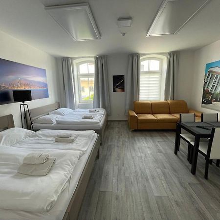 Relax21 Hotel Uhersky Ostroh Екстериор снимка